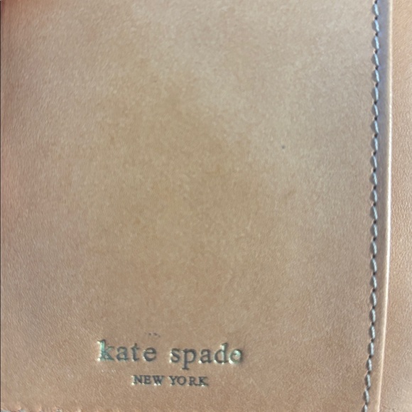 Kate Spade Wallet and Card Holder with amazing front snap - Picture 6 of 6